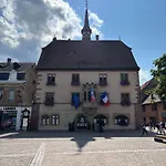 La Vue Des Vignes - Parking Prive Auto Moto Velo - Netflix