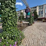 La Vue Des Vignes - Parking Prive Auto Moto Velo - Netflix *